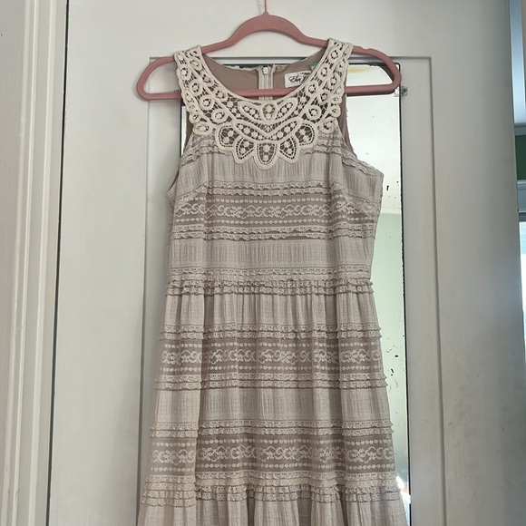 Eliza J. cream lace dress - Picture 9 of 11